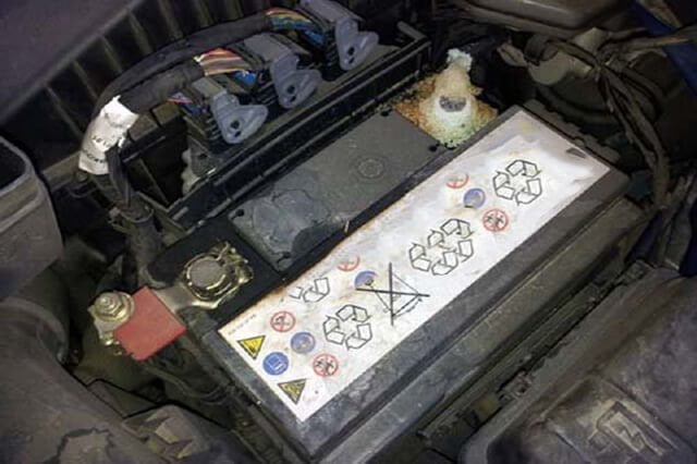 Cómo saber si hay que cambiar la batería del coche desguacesn430