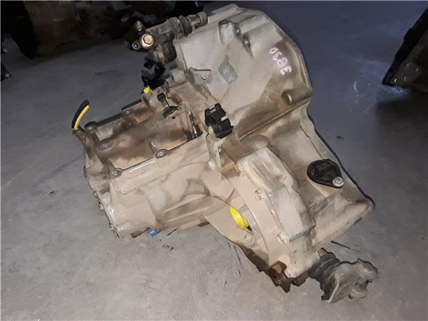 Nissan Almera (N16/E)(01.2000->)