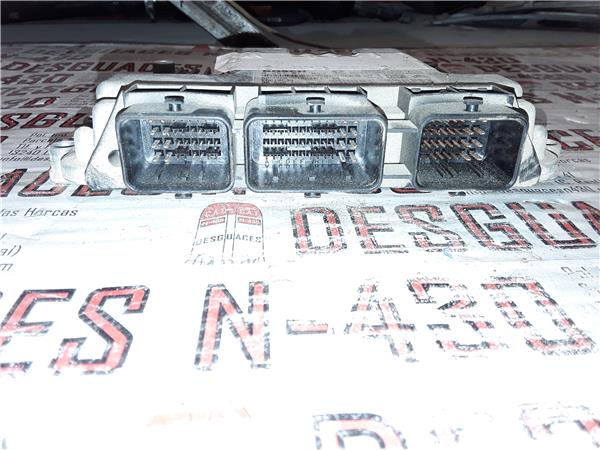 Citroen C4 Berlina (06.2004->)