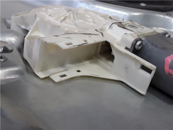 Ford FOCUS II (DA_)