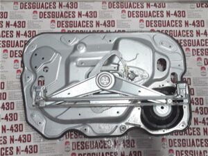 Ford FOCUS II (DA_)