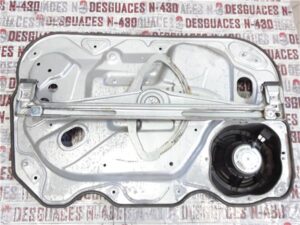 Ford FOCUS II (DA_)