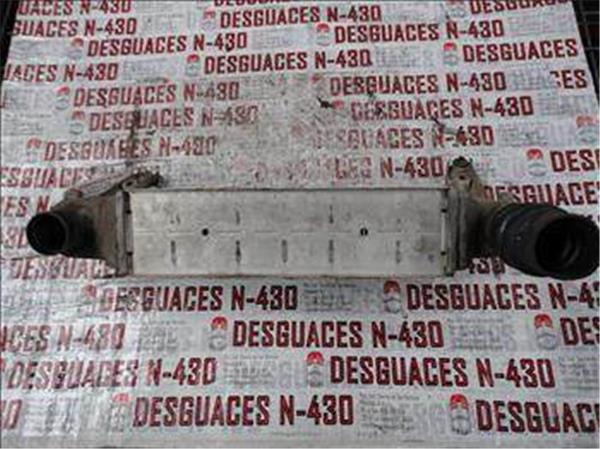 Ford FOCUS Sedán (DFW)