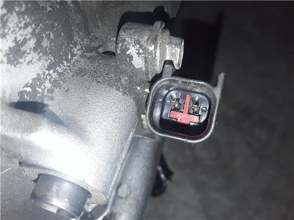 Ford FOCUS Sedán (DFW)