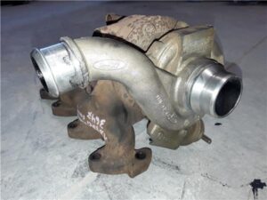 Ford FOCUS Sedán (DFW)