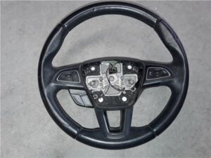 Ford Focus Berlina (CEW)(2014->)