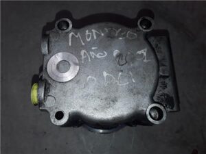 Ford MONDEO III Sedán (B4Y)