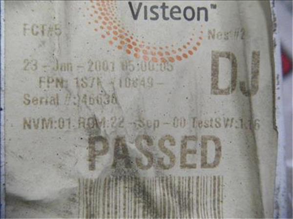 Ford MONDEO III Sedán (B4Y)