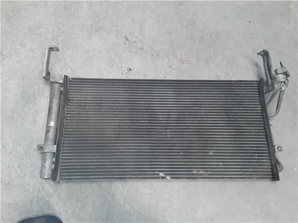 Hyundai Santa Fe (SM)(2001->)
