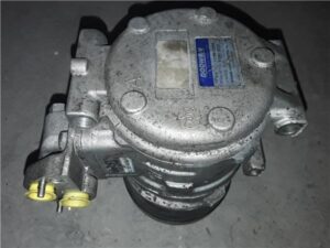 Kia Carnival (1999->)