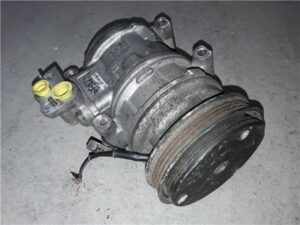 Kia Carnival (1999->)