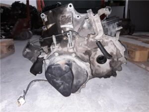 Mazda 323 C/F/S Berlina (BA)(1994->)