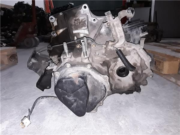 Mazda 323 C/F/S Berlina (BA)(1994->)