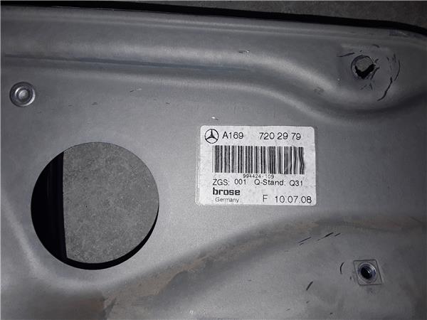 Mercedes-Benz Clase A (BM 169)(06.2004->)
