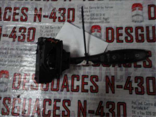 Mitsubishi Carisma Berlina 4 (DA0)(1996->)