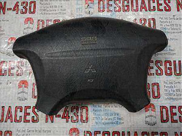 Mitsubishi Carisma Berlina 4 (DA0)(1996->)