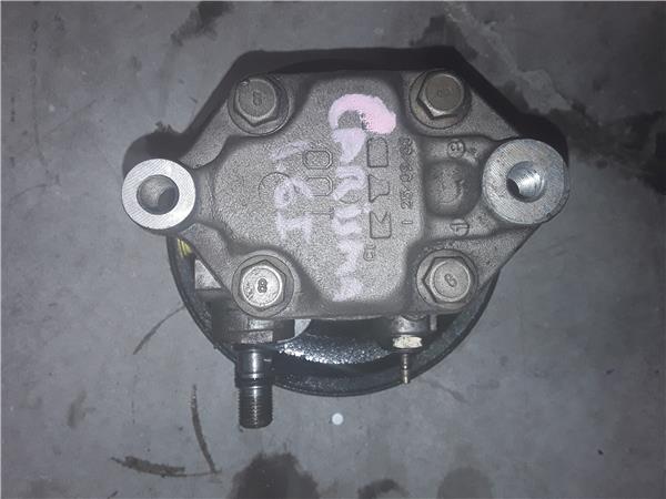 Mitsubishi Carisma Berlina 4 (DA0)(1996->)