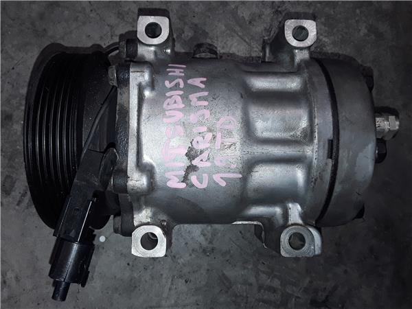 Mitsubishi Carisma Berlina 4 (DA0)(1996->)