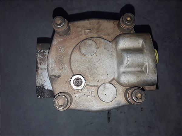 Mitsubishi L 200 (K__T)