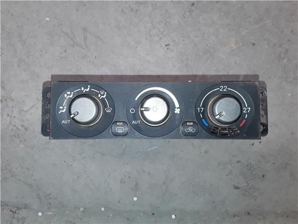 Mitsubishi Montero (V60/V70)(2000->)