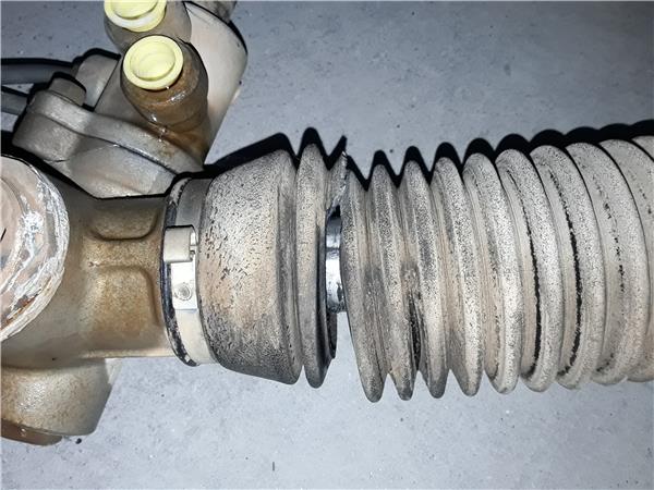 Mitsubishi Montero (V60/V70)(2000->)