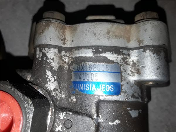 Nissan Almera Tino (V10M)(05.2000->)