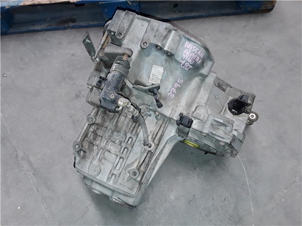 Nissan Almera Tino (V10M)(05.2000->)