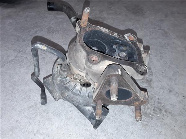 Nissan CABSTAR Caja/Chasis (F24)