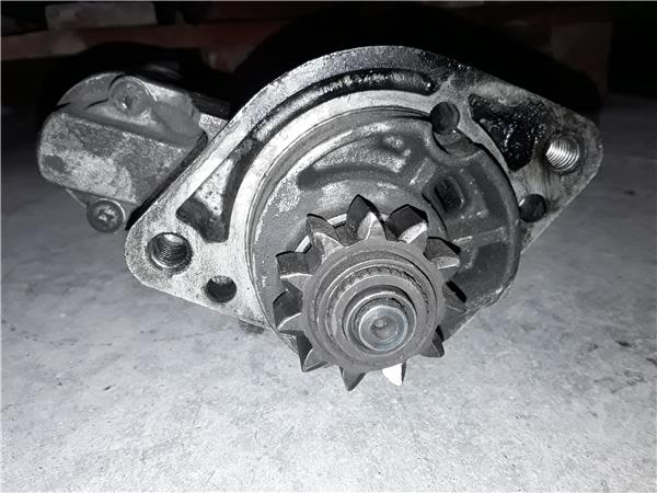 Nissan CABSTAR Caja/Chasis (F24)
