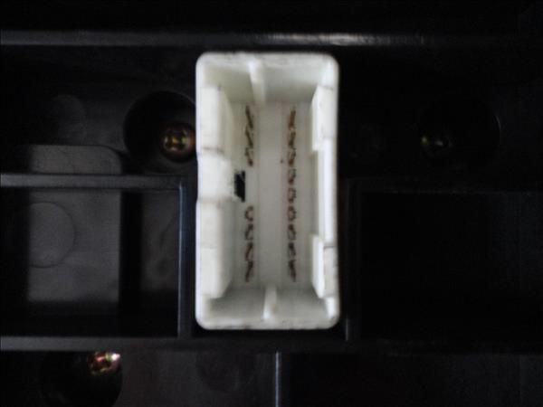 Nissan Primera Berlina (P12)(12.2001->)