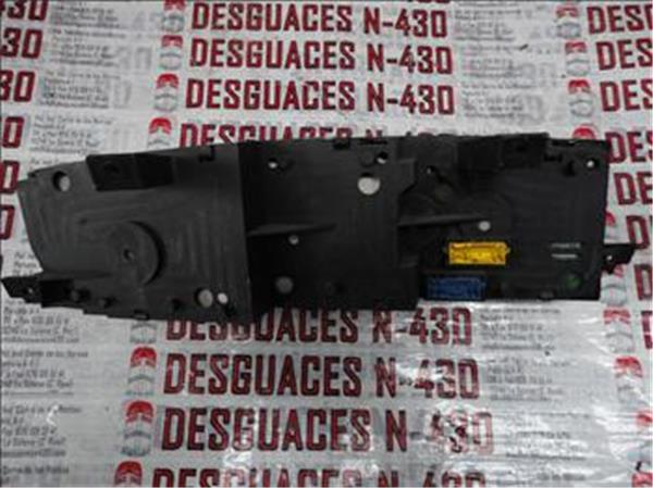 Nissan Primera Berlina (P12)(12.2001->)