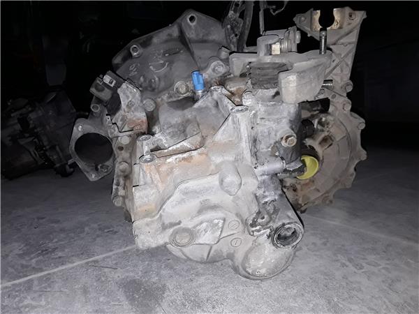 Nissan Primera Berlina (P12)(12.2001->)
