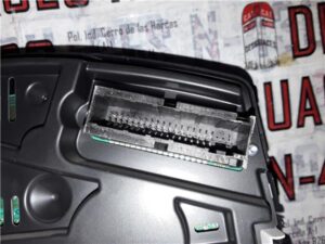 Opel Astra H Berlina (2004->)