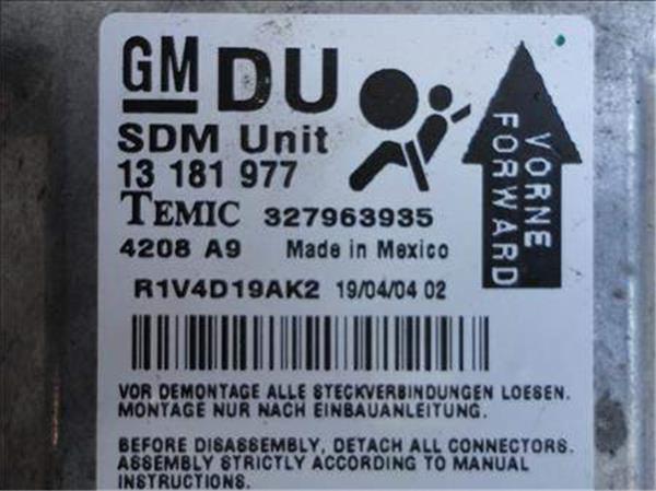 Opel Astra H Berlina (2004->)