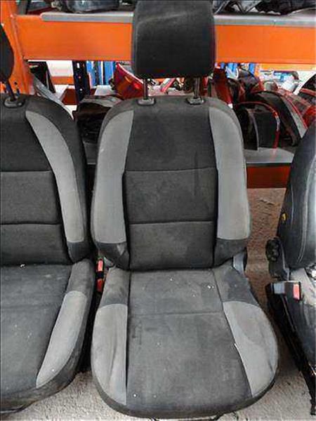 Peugeot 207 (2006->)