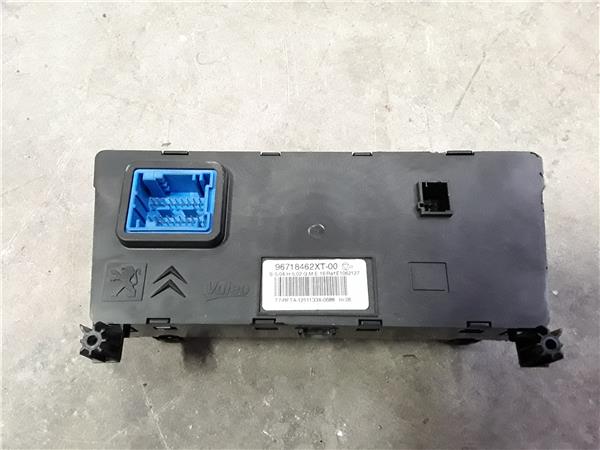 Peugeot 308 (2007->)