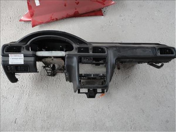Peugeot 406 Coup&eacute; (S1/S2)(07.1997->)