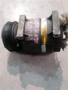 Renault Laguna II (BG0)(2001->)