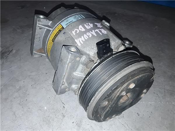 Renault Laguna II (BG0)(2001->)