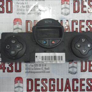 Renault MEGANE II Sedán (LM0/1_)