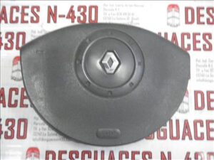 Renault MEGANE II Sedán (LM0/1_)