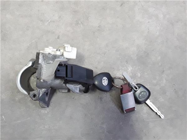 Toyota Auris (E15)(10.2006->)