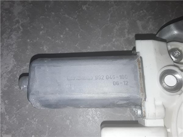 Toyota Avensis Berlina (T25)(2003->)