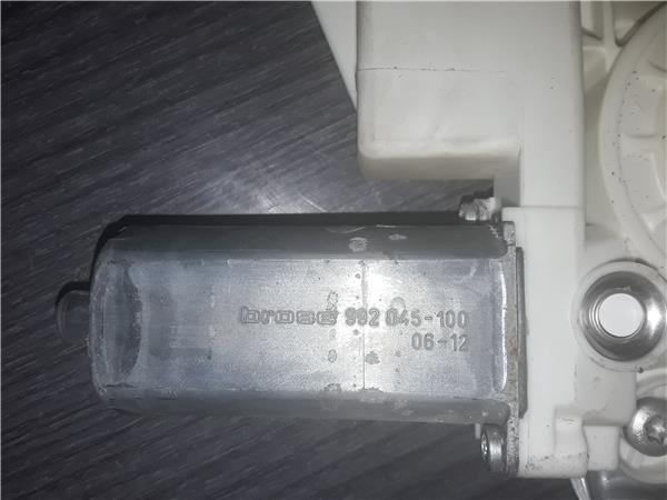 Toyota Avensis Berlina (T25)(2003->)