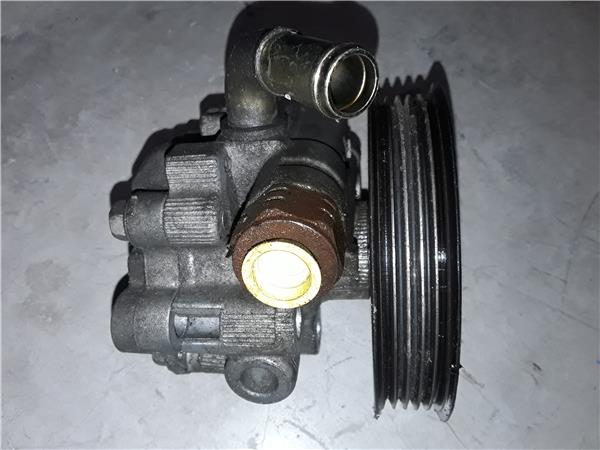 Toyota Avensis Berlina (T25)(2003->)