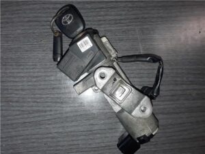 Toyota Avensis Berlina (T25)(2003->)