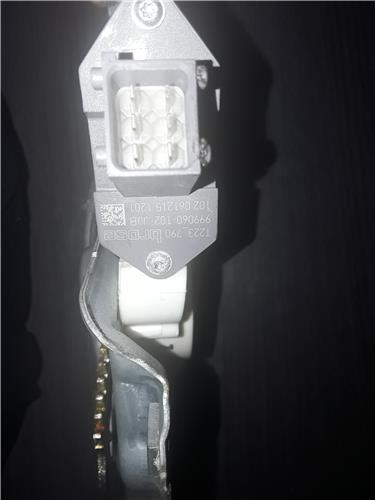 Toyota Avensis Berlina (T25)(2003->)