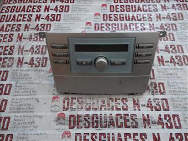 Toyota Corolla Verso (R1)(2004->)