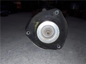 Volkswagen Golf V (1K1)(2003->)