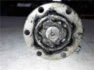 Volkswagen Golf V (1K1)(2003->)